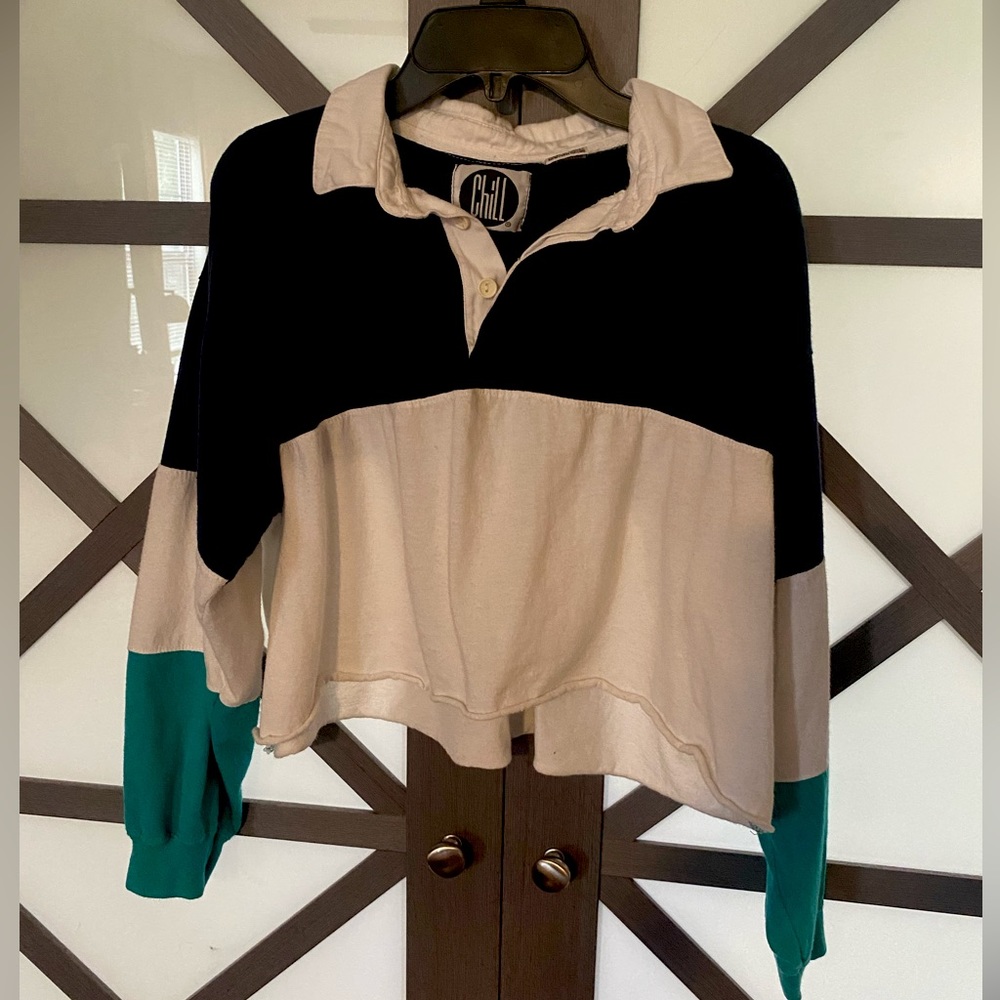 Vintage CHILL long sleeve crop top tee
